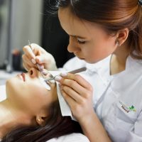 Eyelash-Experts-Naturopathy-Touch-JLT